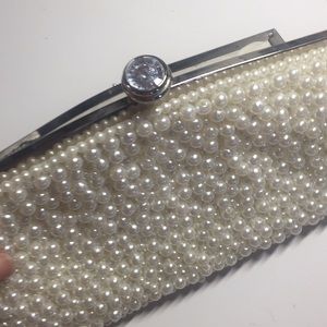 GORGEOUS Pearl Beaded Clutch Evening Bag